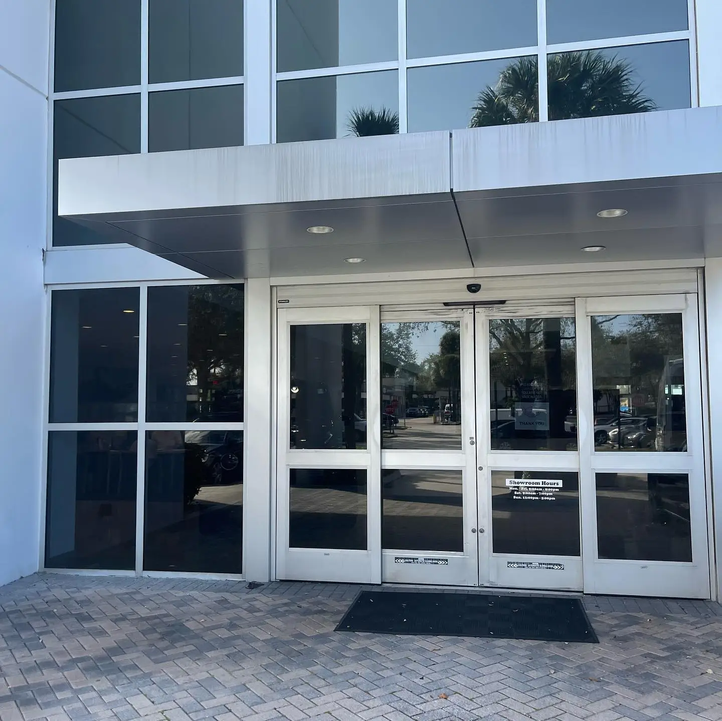 commercial glass repair miami